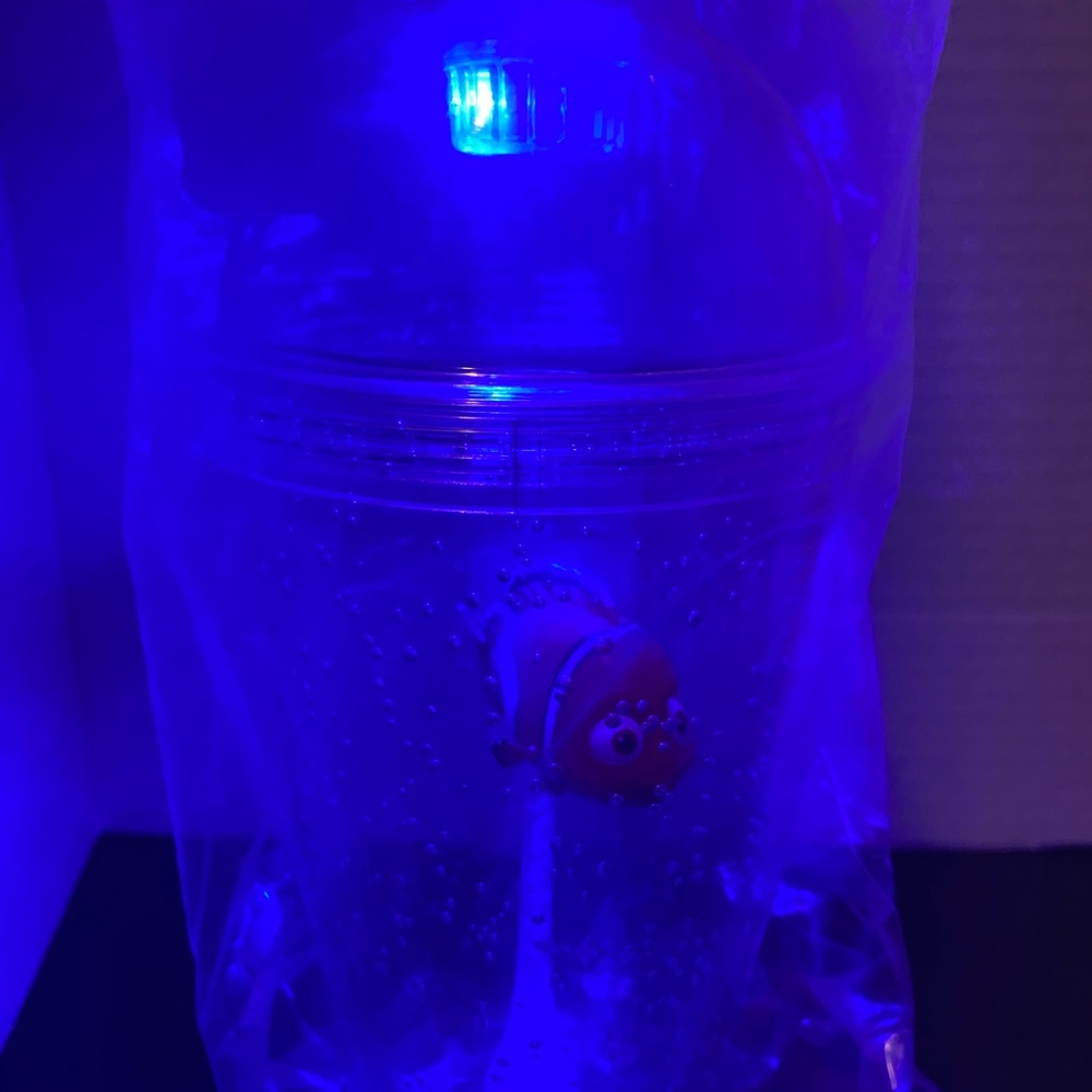 Disney’s Finding Nemo Pixar Fest Light Up Cup - Picture 8 of 8